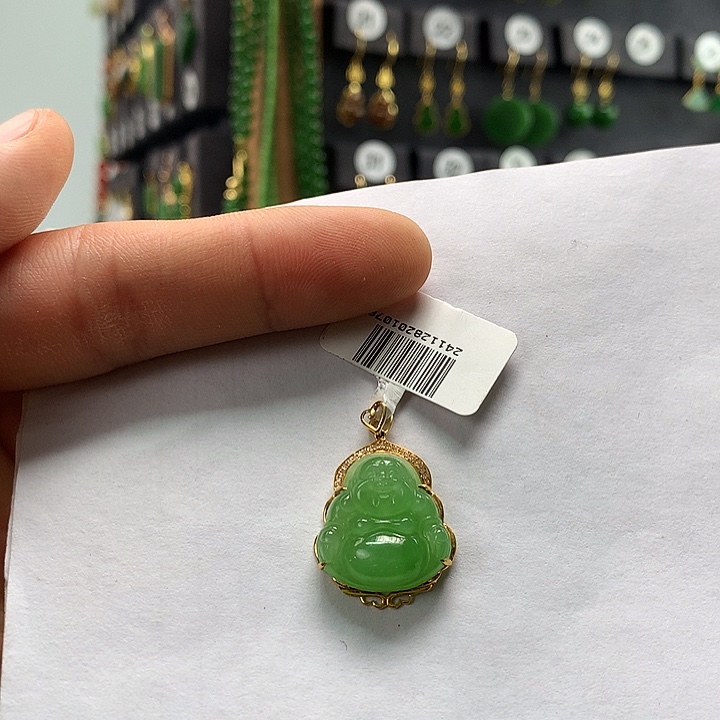 和田玉颈饰18K金镶嵌