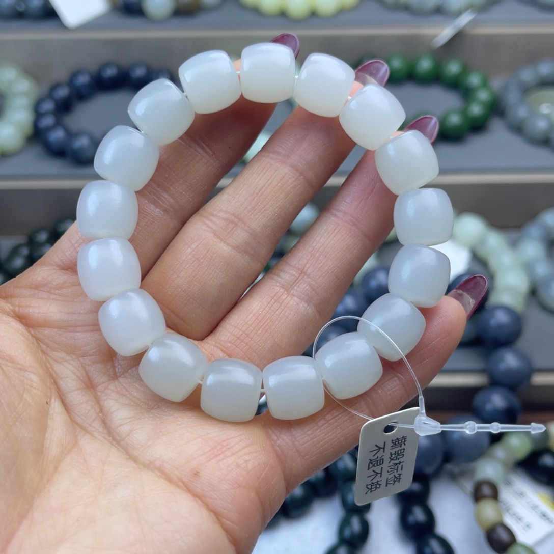 和田玉手链未镶嵌