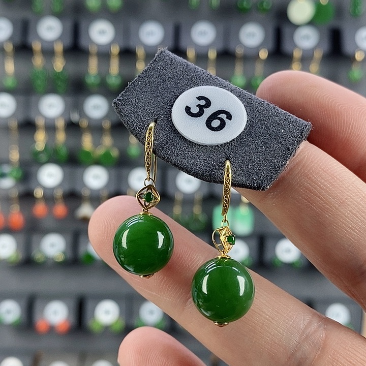 和田玉耳饰18K金镶嵌