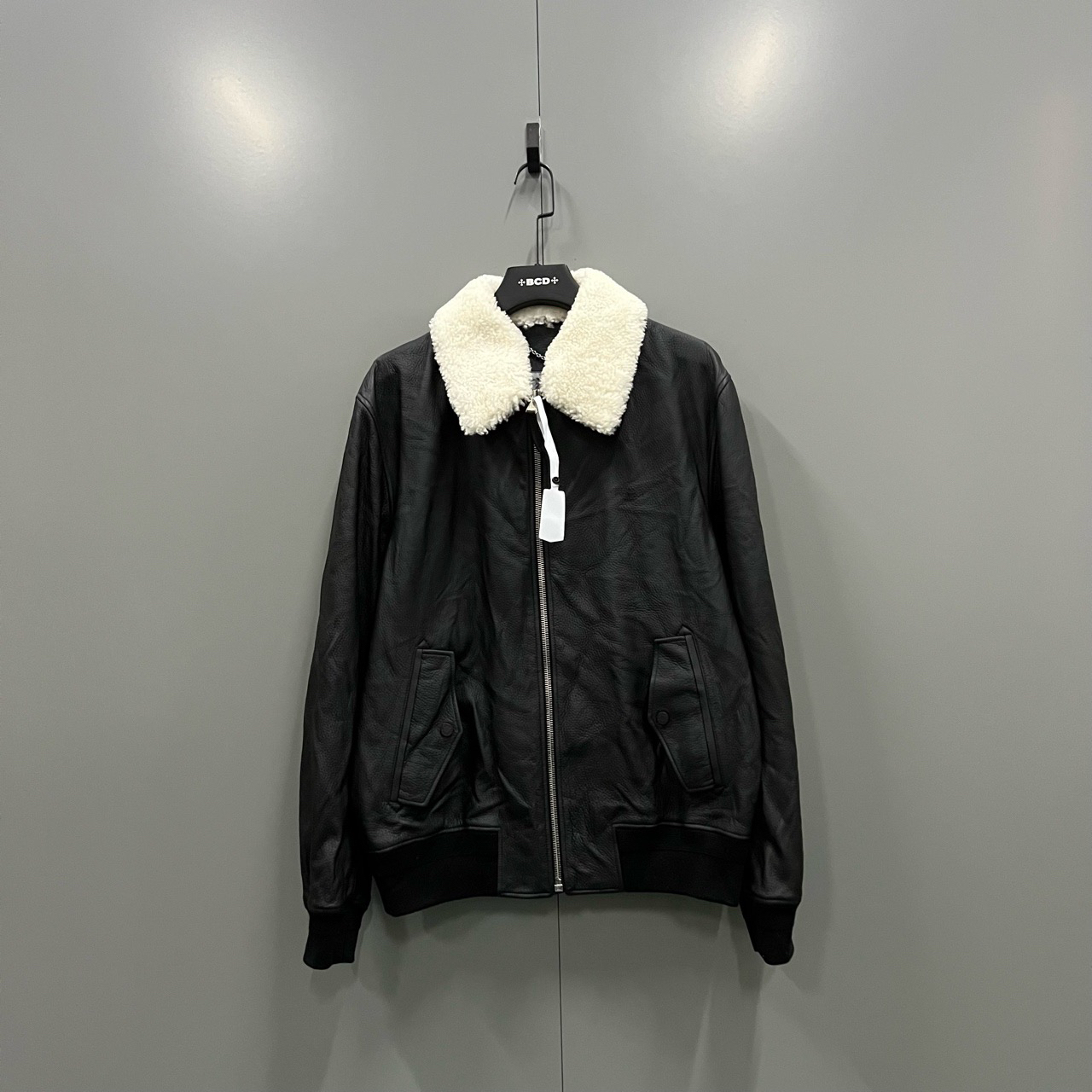 99新 LouisVuitton/路易威登 （jp）206 黑色羊羔绒皮衣夹克 58码