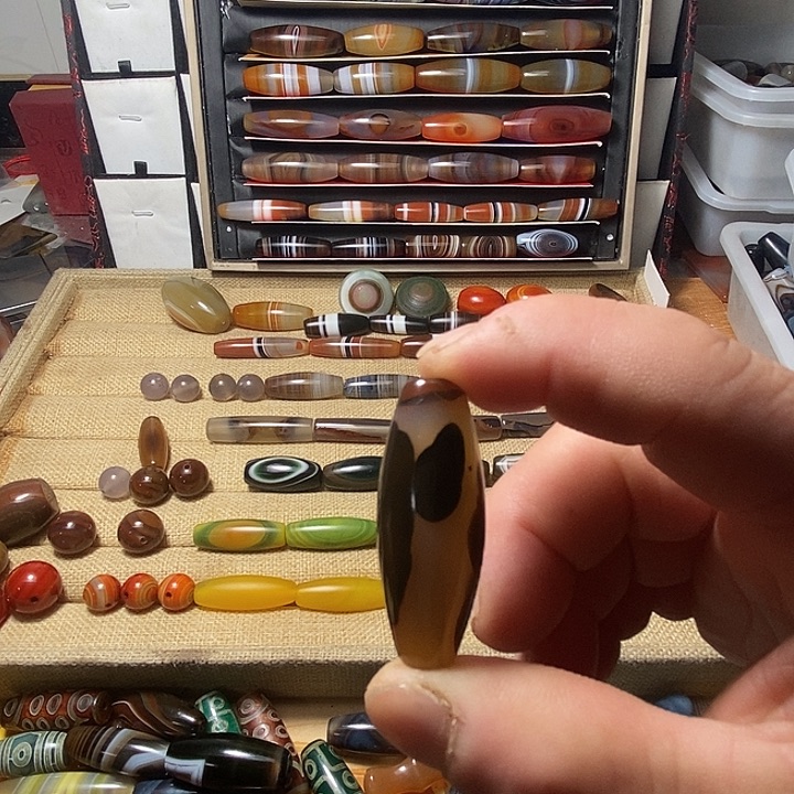 玛瑙/玉髓合金颈饰