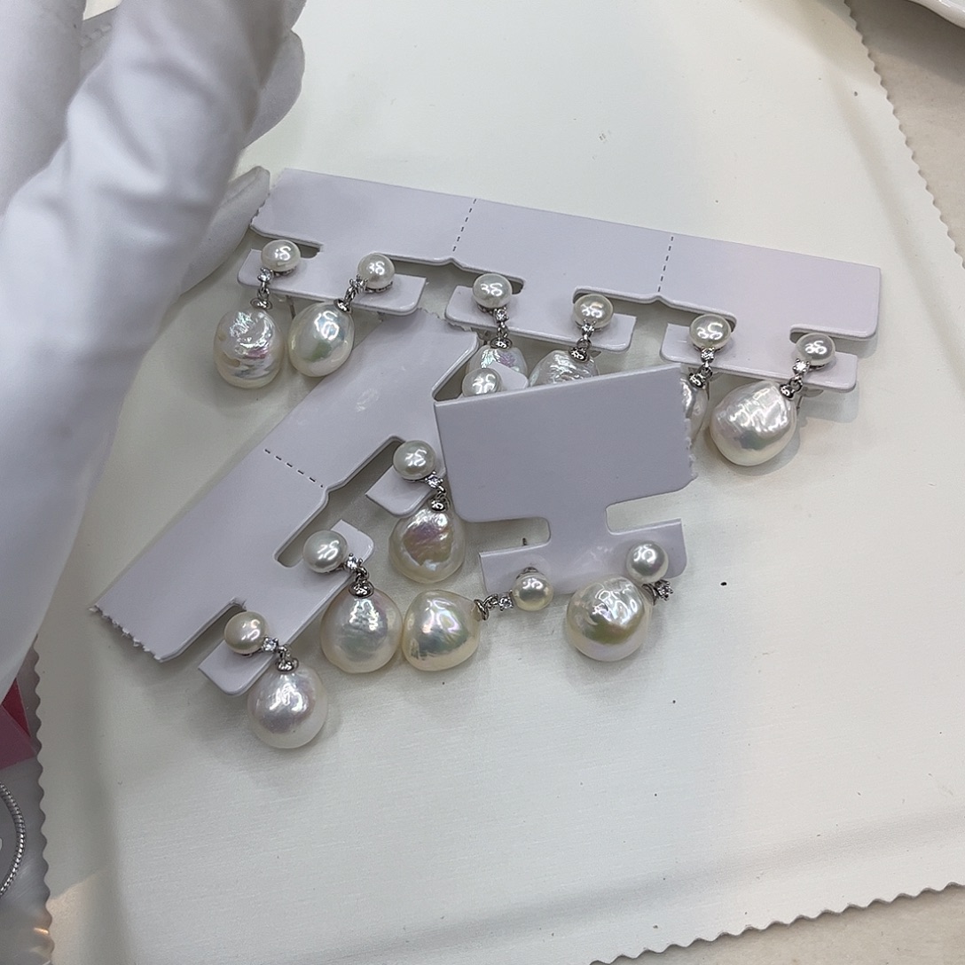 合金淡水珍珠耳饰