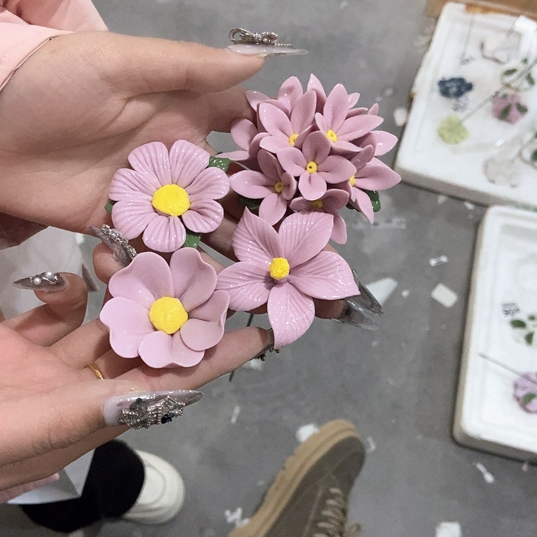 摆件陶瓷艺术家的