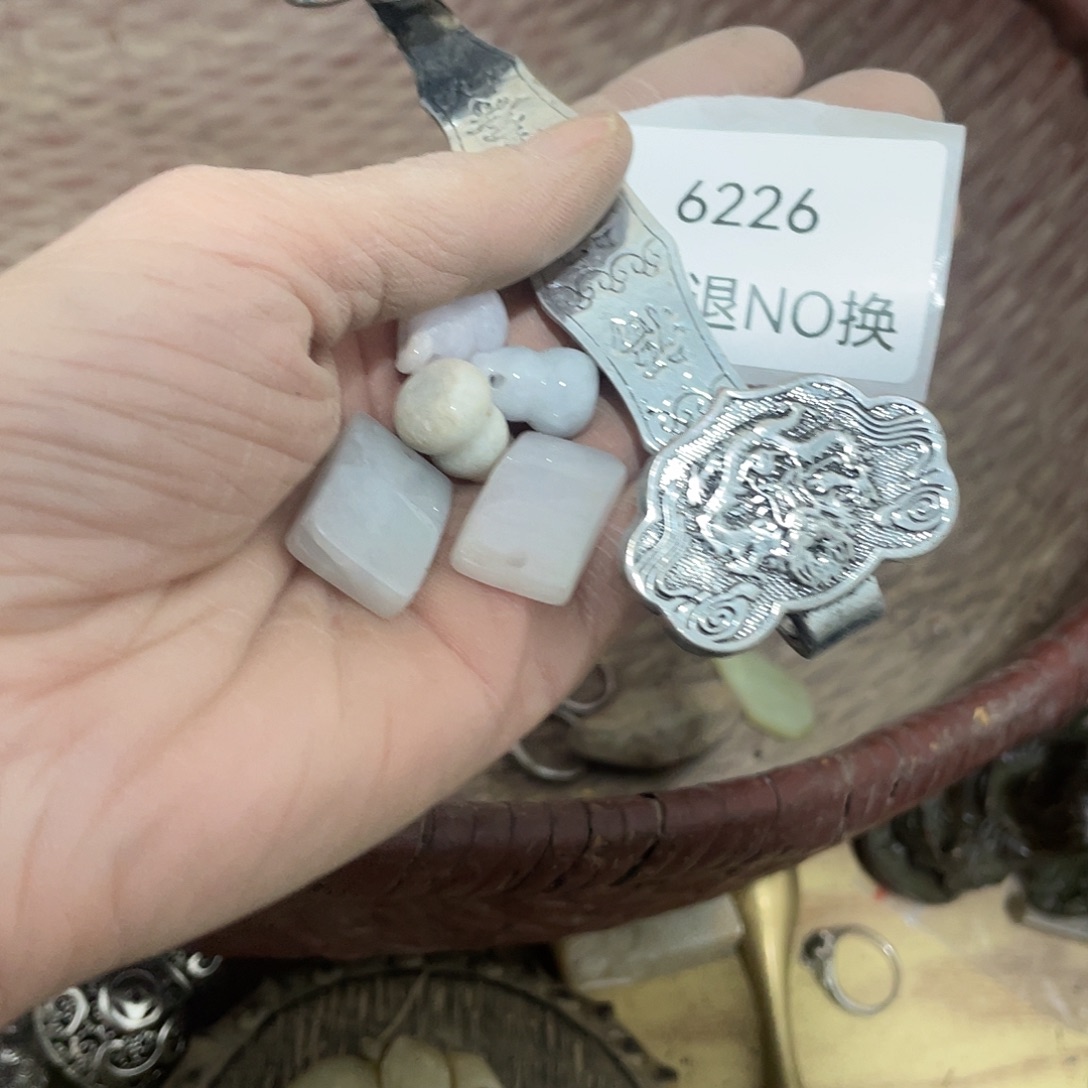 疯***阳瓷片6226号工艺品