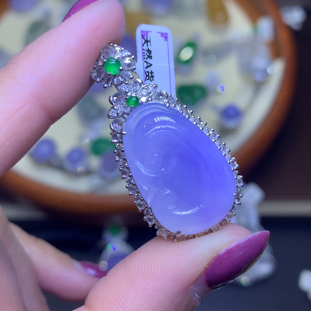 翡翠戒指18K金镶嵌翡翠