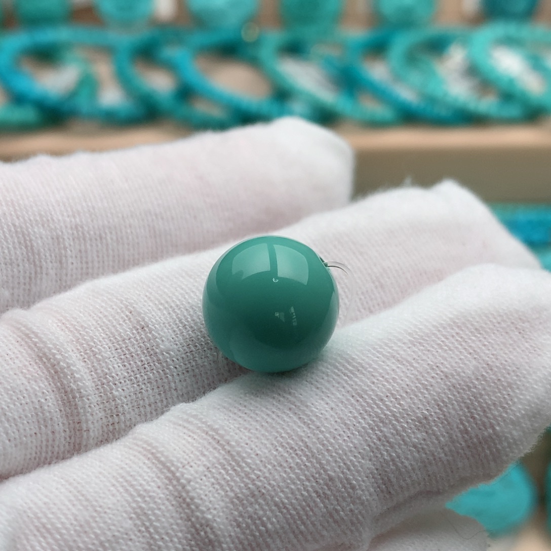 绿松石未镶嵌珠宝奇石12.8mm