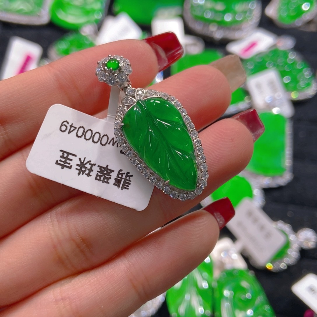 翡翠吊坠(不含链)银S925镶嵌