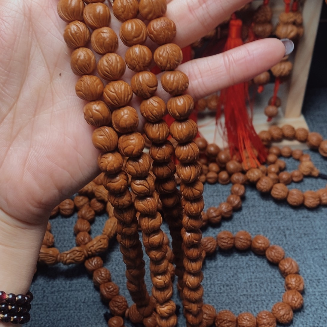 桃核吊坠龙纹桃枭