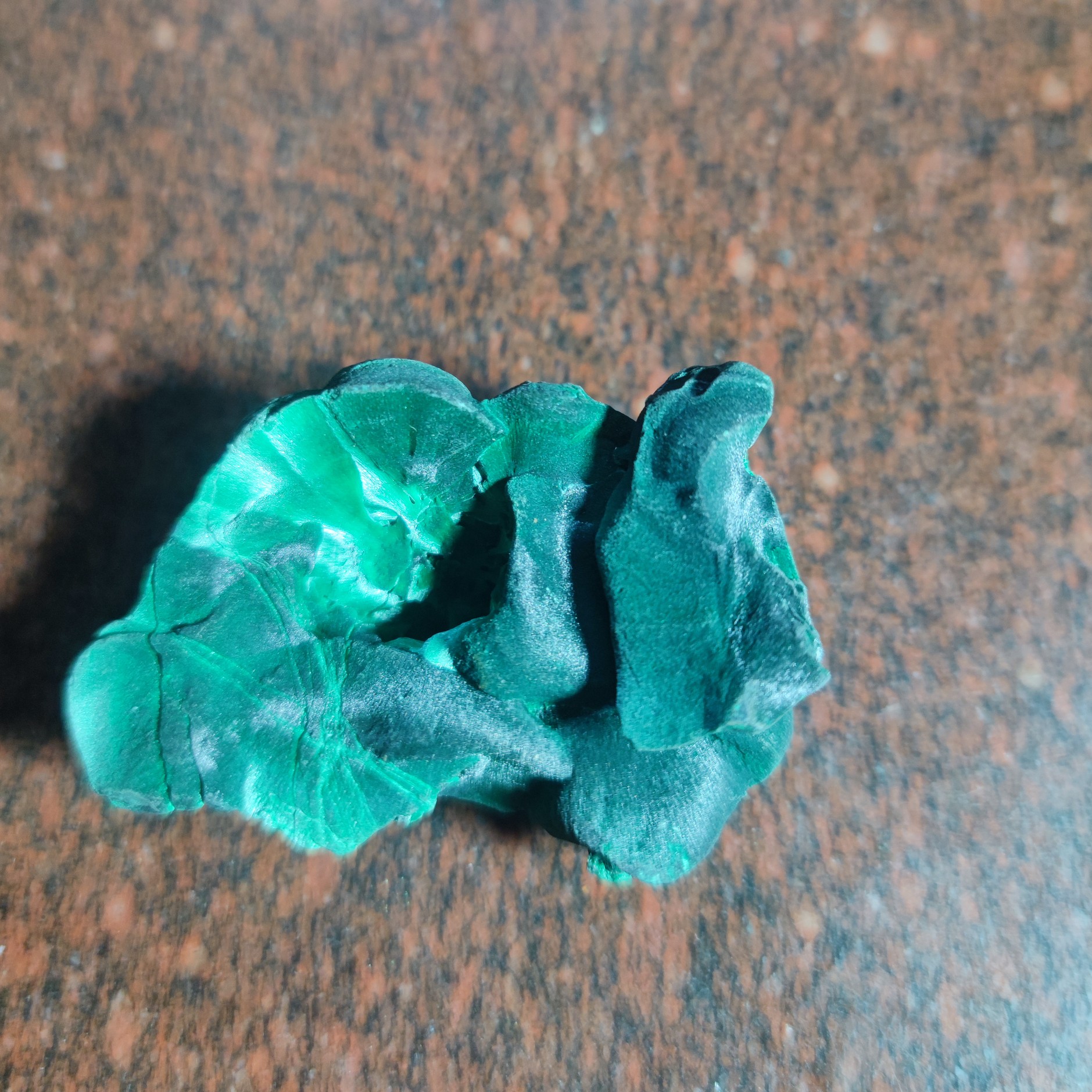 孔雀石矿物标本（广东阳春市产）