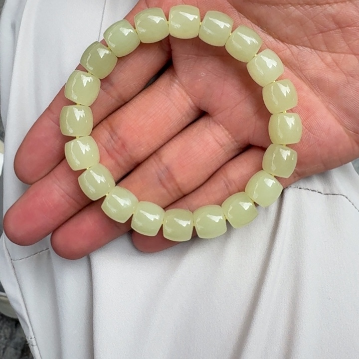 手链未镶嵌和田玉（黄玉）