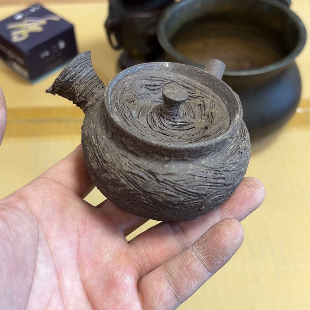 陶瓷中古商品，谨慎参拍。