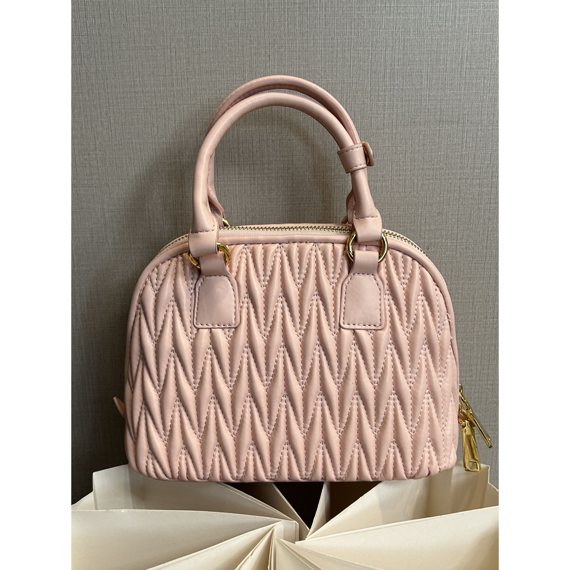 TOLEX2025新款手工时尚百搭女包贝褶皱粉色