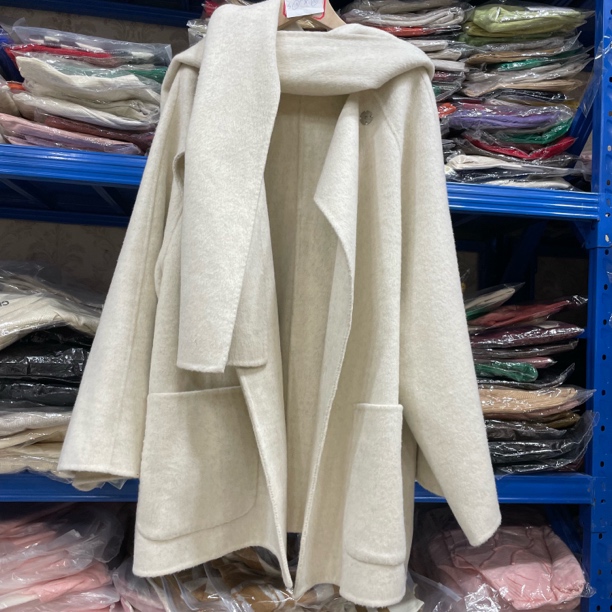 777款秋冬女士时尚气质大衣