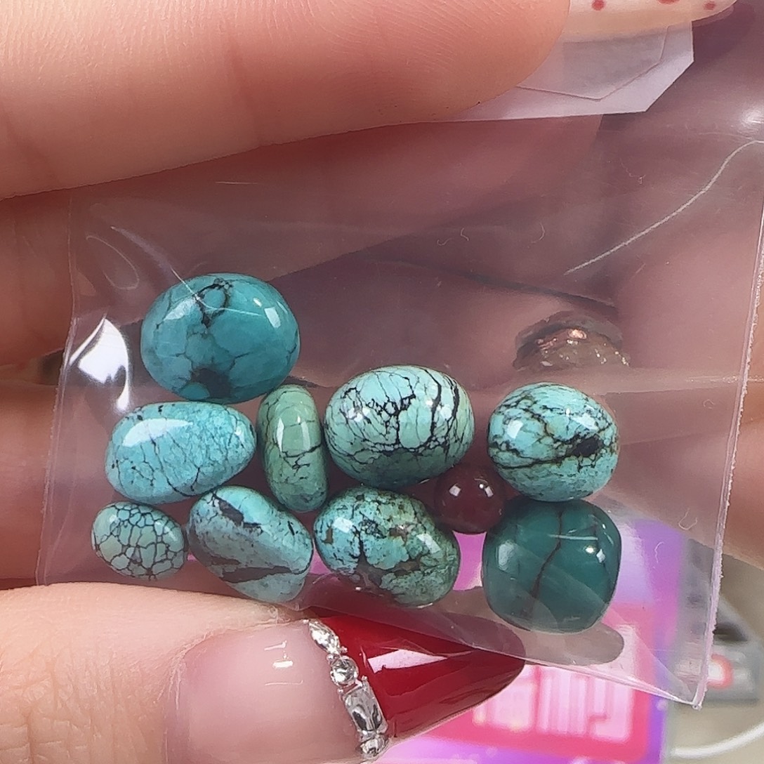 玛瑙/玉髓未镶嵌珠宝奇石