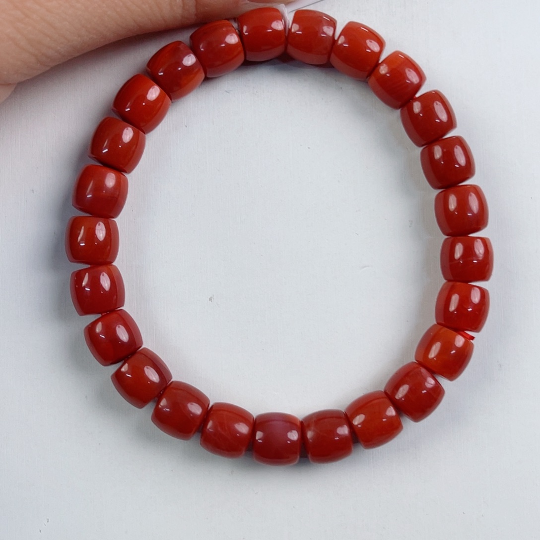 南红玛瑙未镶嵌瓦西直切单圈8mm行****?