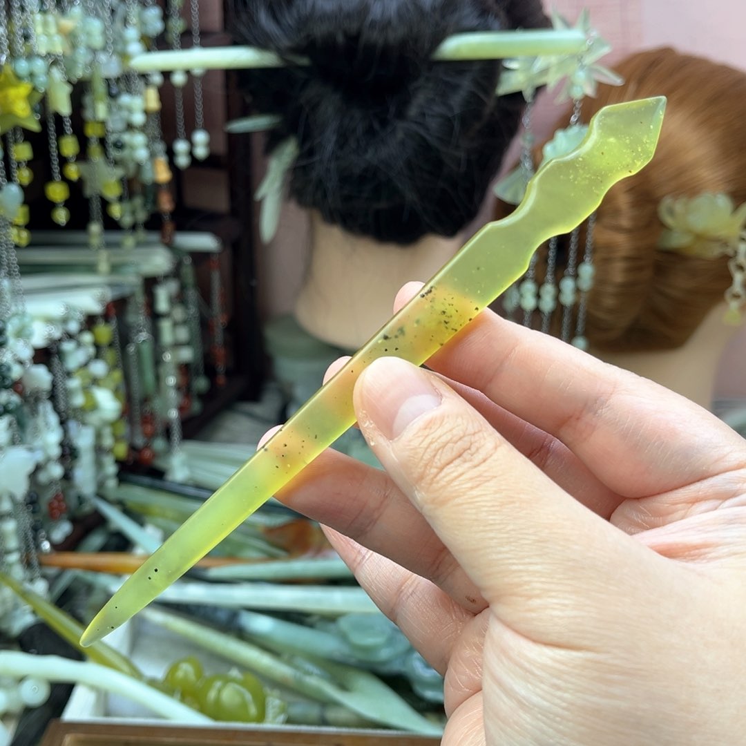 蛇纹石玉发饰未镶嵌长度16.5厘米左右