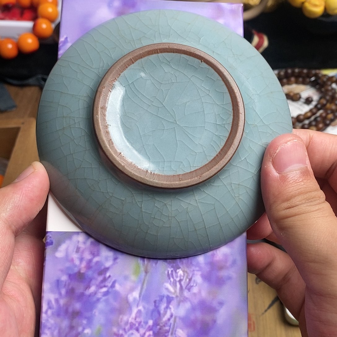 碟瓷器制作工艺精湛