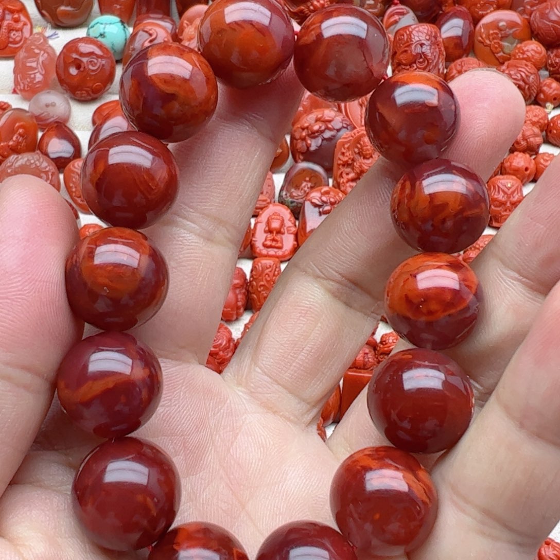 南红玛瑙配饰未镶嵌