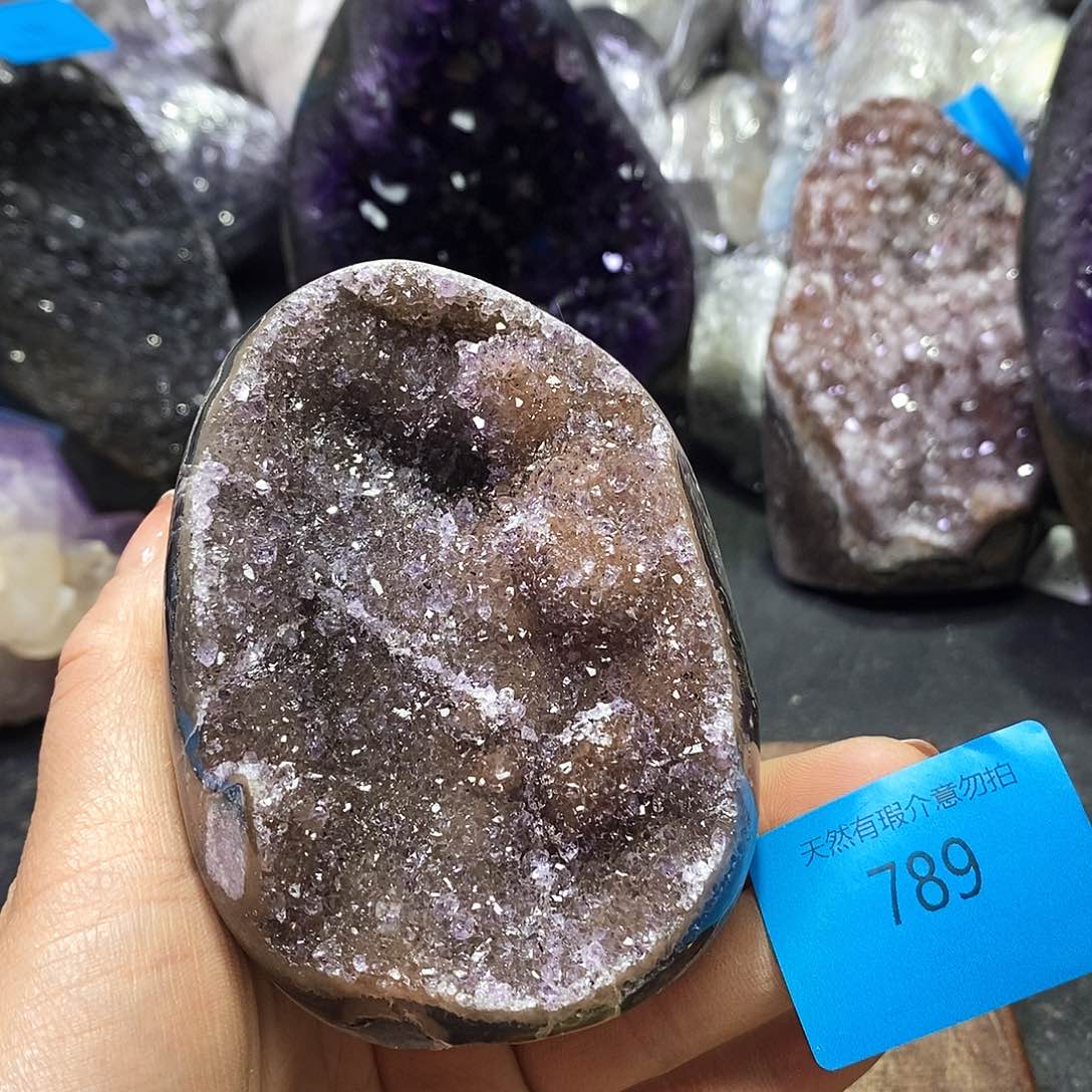 水晶大型摆件（非配饰）未镶嵌