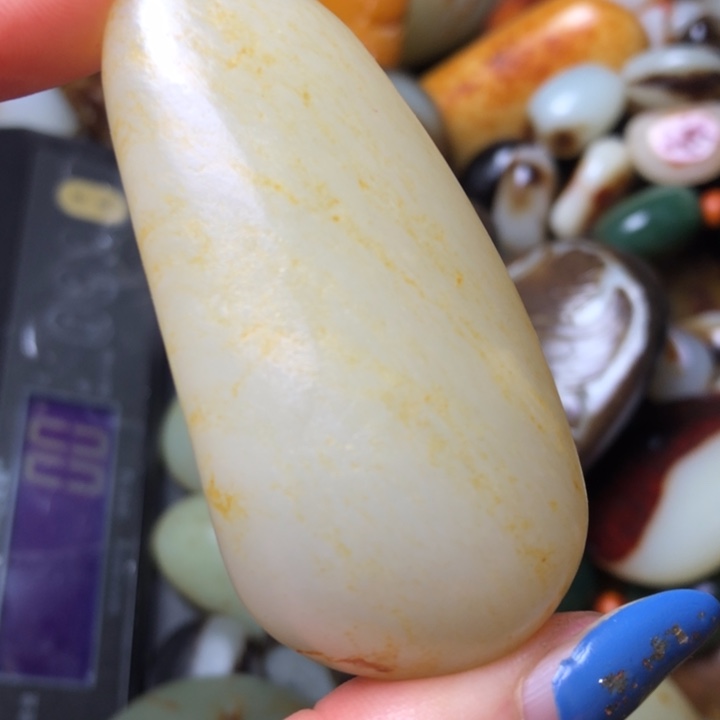 和田玉未镶嵌珠宝奇石