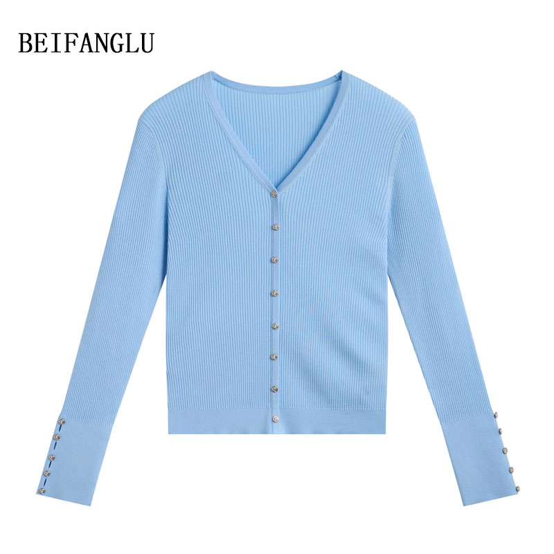 北方鹿 设计感法式轻奢/莱赛尔棉桑蚕丝气质V领套头针织衫女XM211