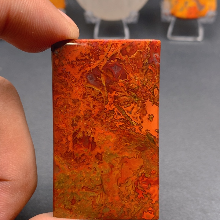 玛瑙/玉髓颈饰未镶嵌知**生