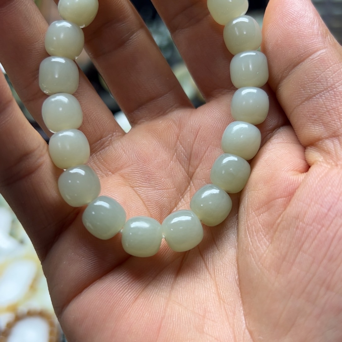 L***_手链未镶嵌和田玉