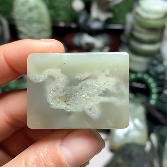 未镶嵌和田玉（糖玉）珠宝半成品