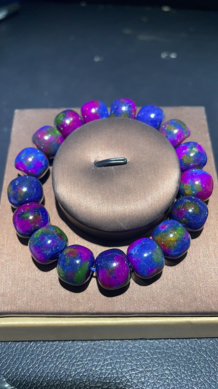 16  卡14老型星际蓝手链