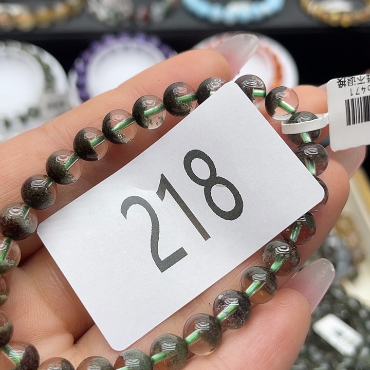 天然shou l未镶嵌水晶