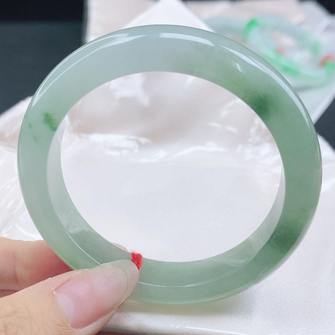 翡翠未镶嵌手镯缅甸55.5冰飘绿花正圈