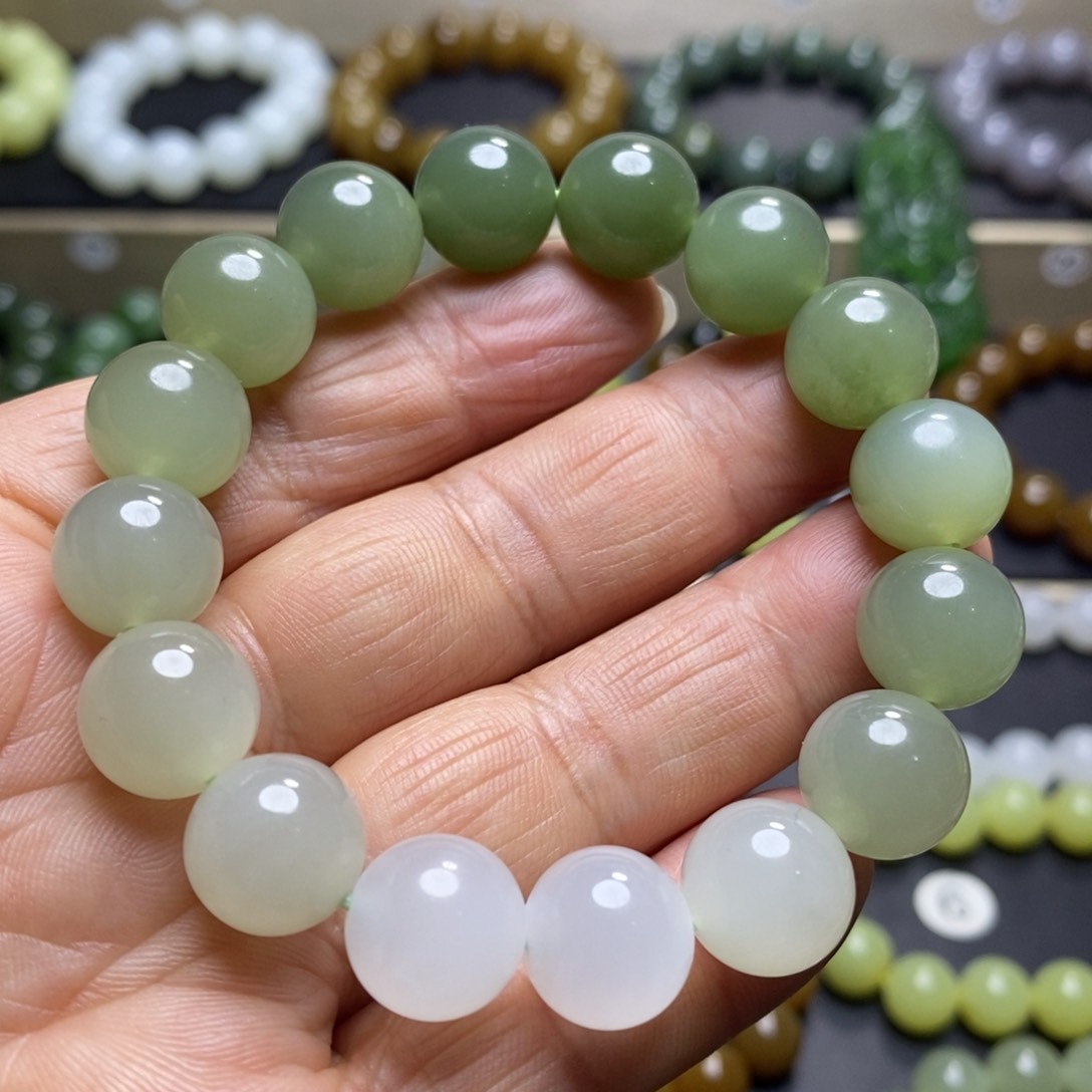 和田玉手串未镶嵌