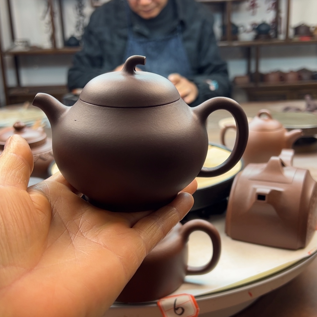 用***香紫泥茶壶240 C紫泥（小张）