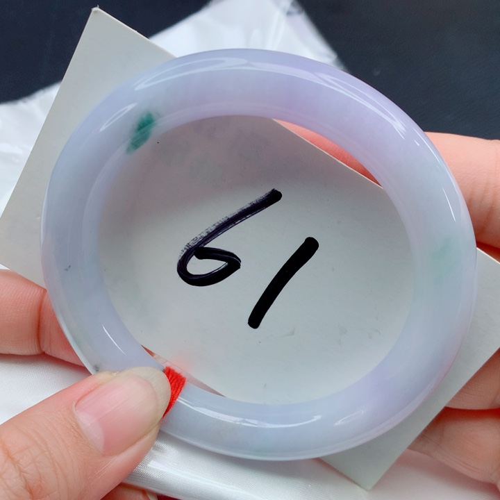 翡翠手镯未镶嵌正