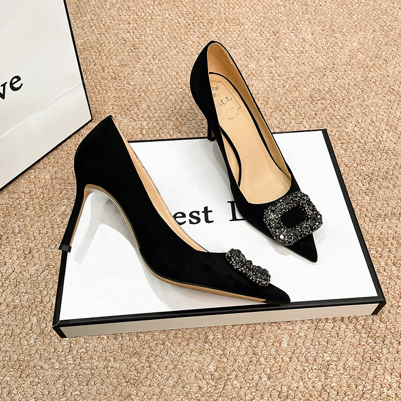 MiDITU/米蒂图 黑天鹅2025年秋季新款高跟鞋女细跟尖头女鞋百搭