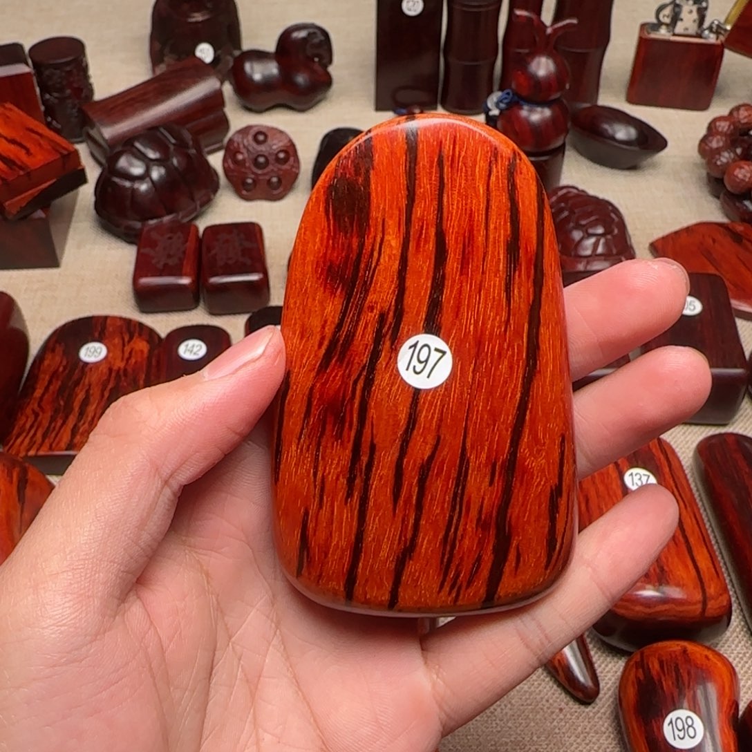 檀香紫檀（小叶紫檀）