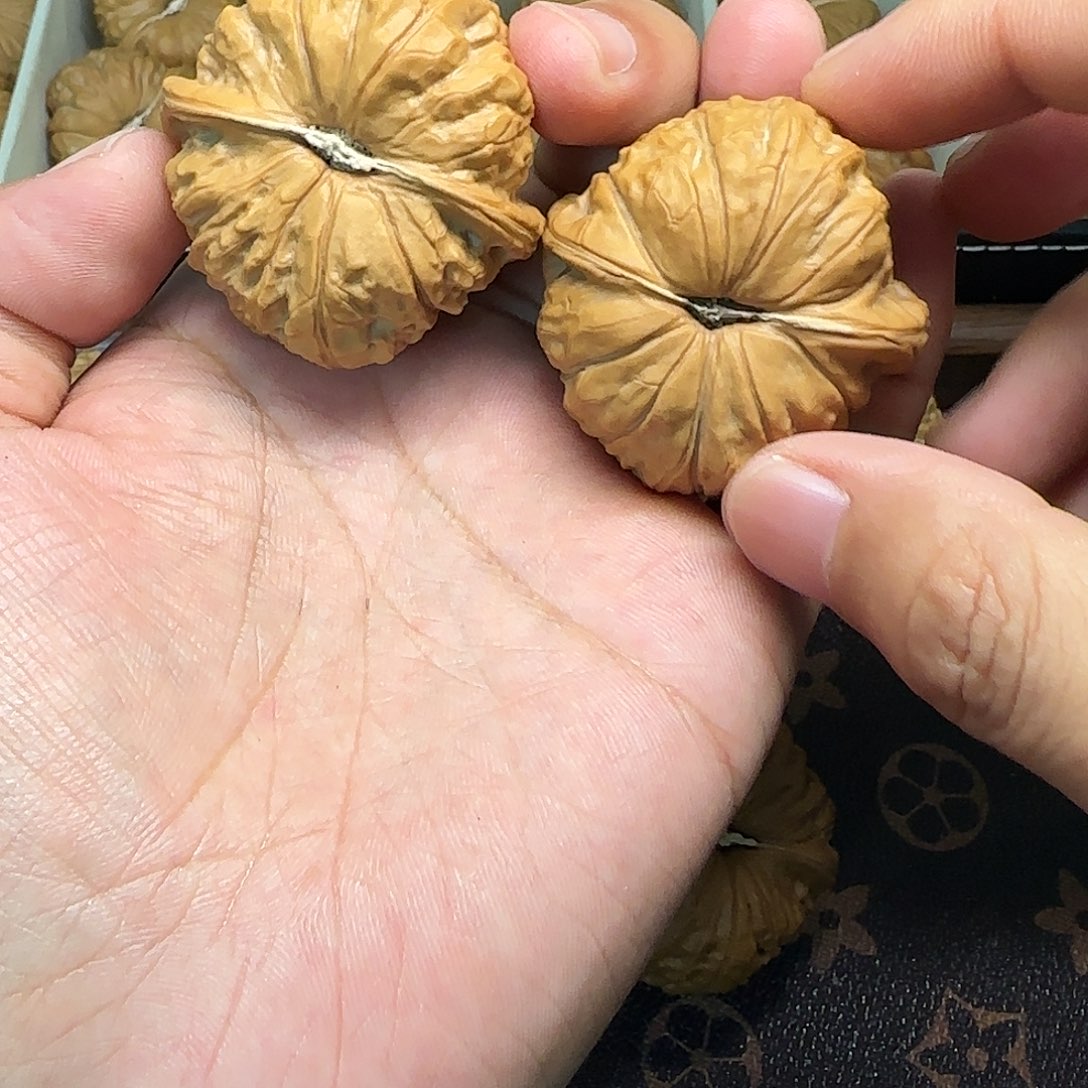 文玩核桃吊坠南瓜墩