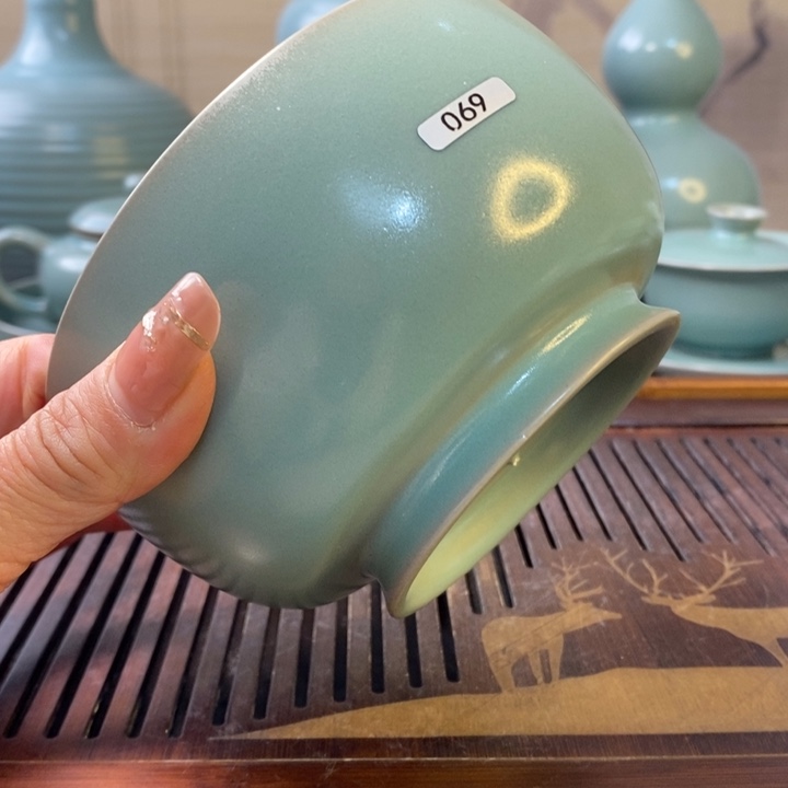 中号罗汉无纹一一一一一