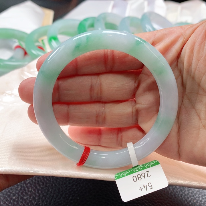 翡翠手镯未镶嵌55555555