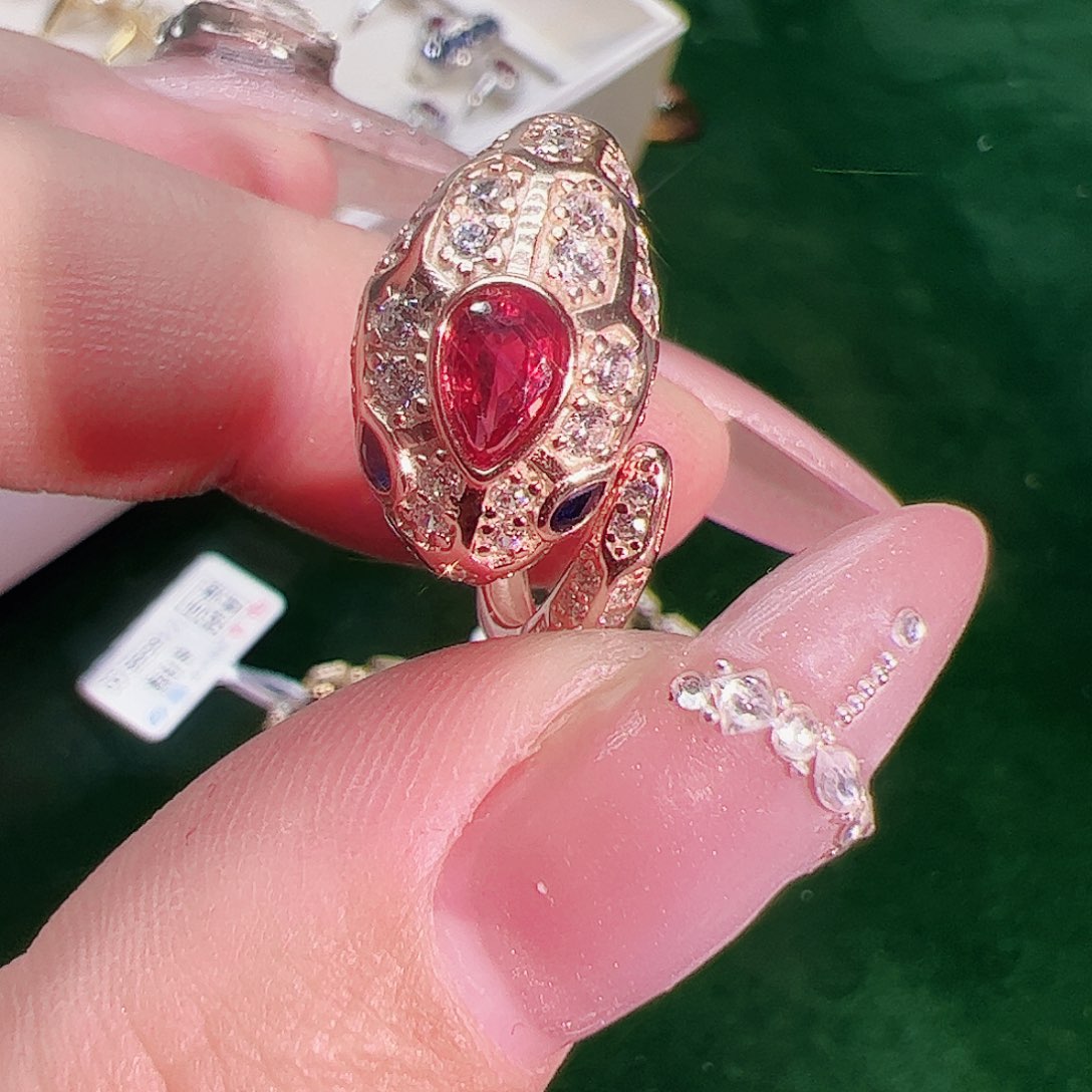 蓝宝石戒指银S925镶嵌