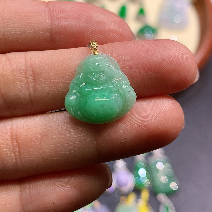 翡翠吊坠(不含链)18K金镶嵌
