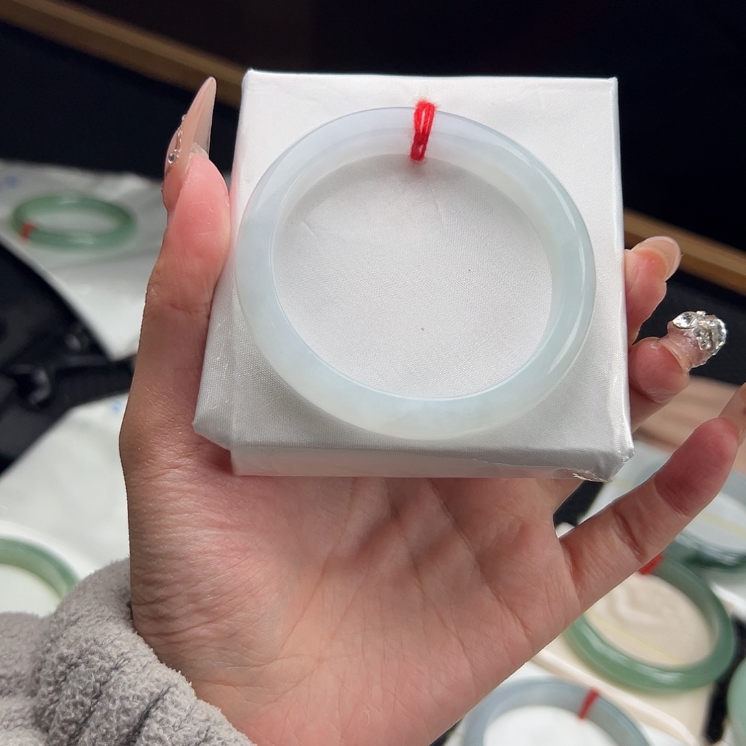 翡翠手镯未镶嵌贵妃54