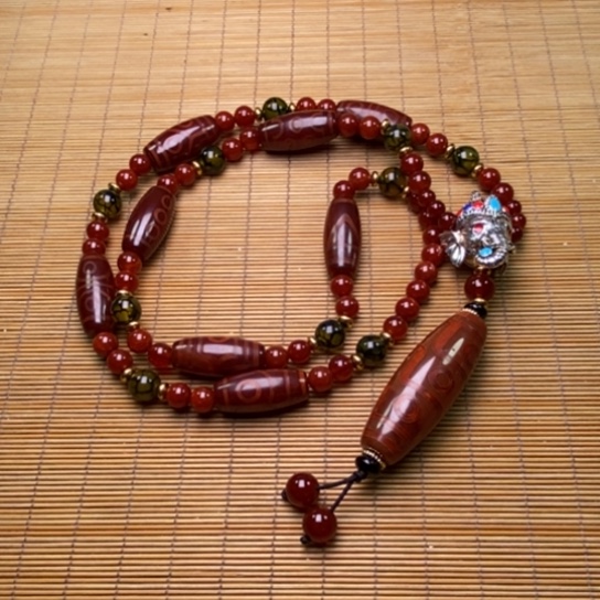 玛瑙/玉髓颈饰未镶嵌