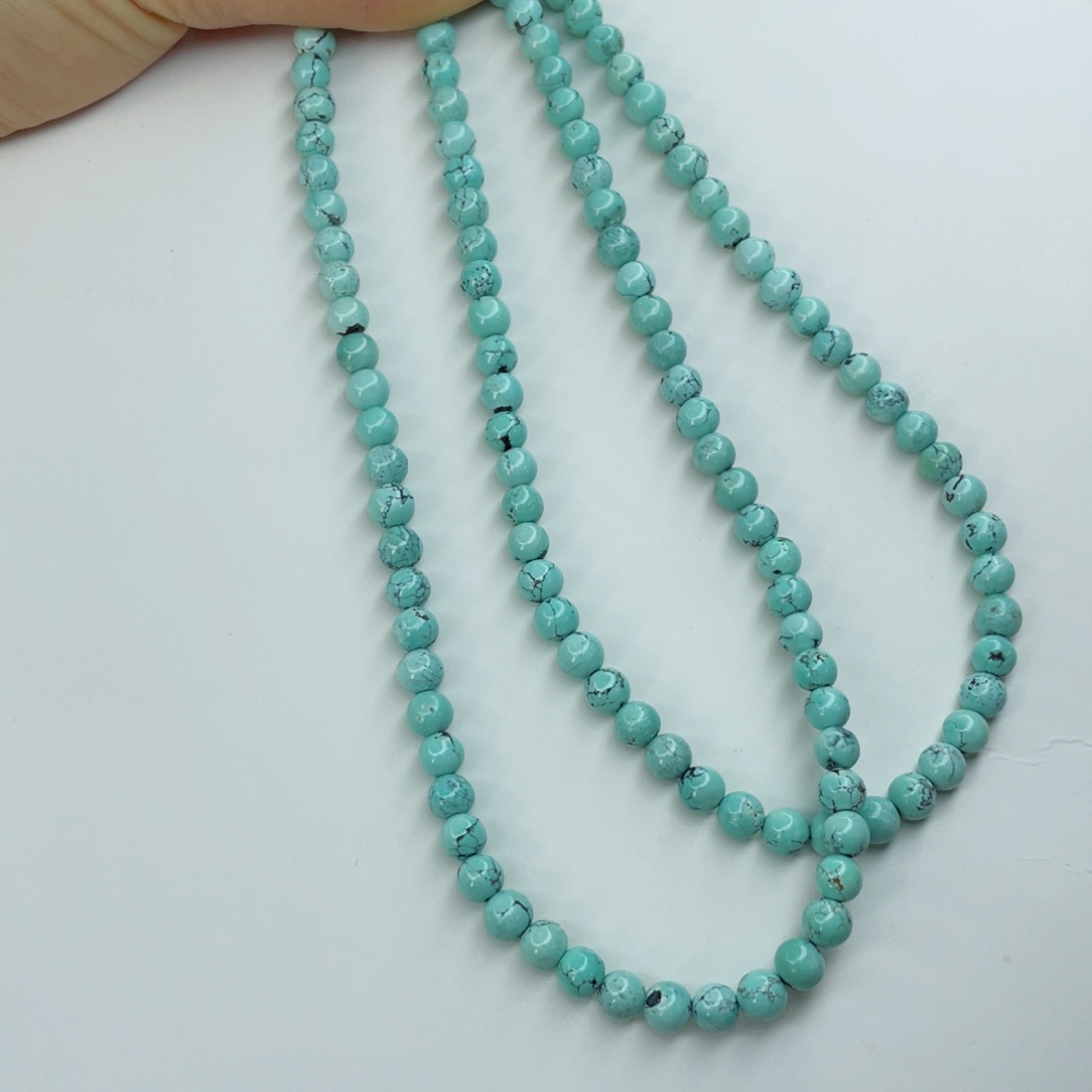 绿松石颈饰未镶嵌