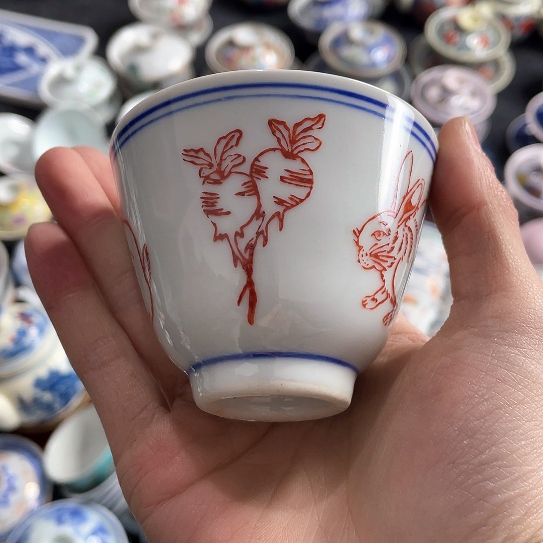 瓷片今天爱吃大米饭