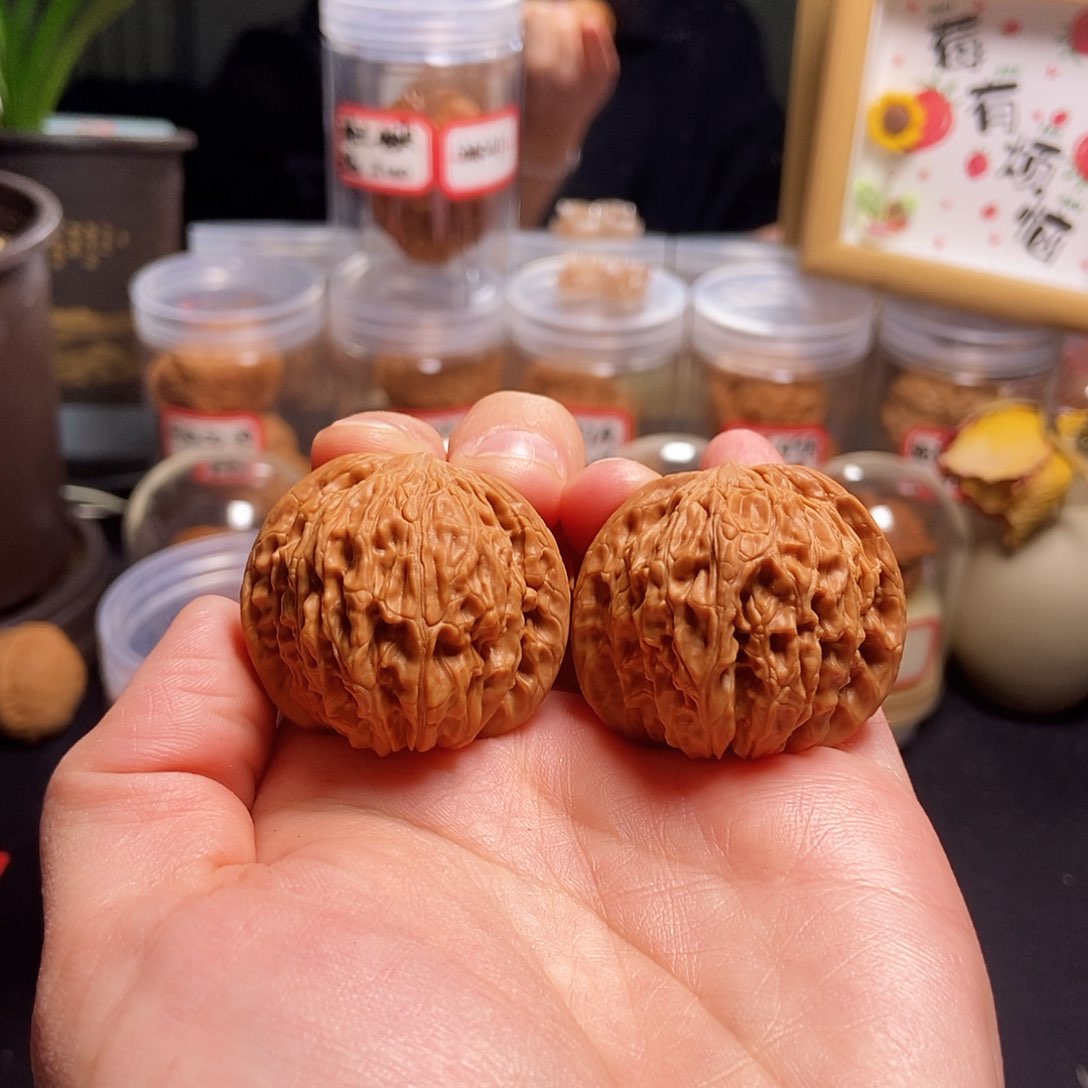 文玩核桃吊坠38石子磨盘