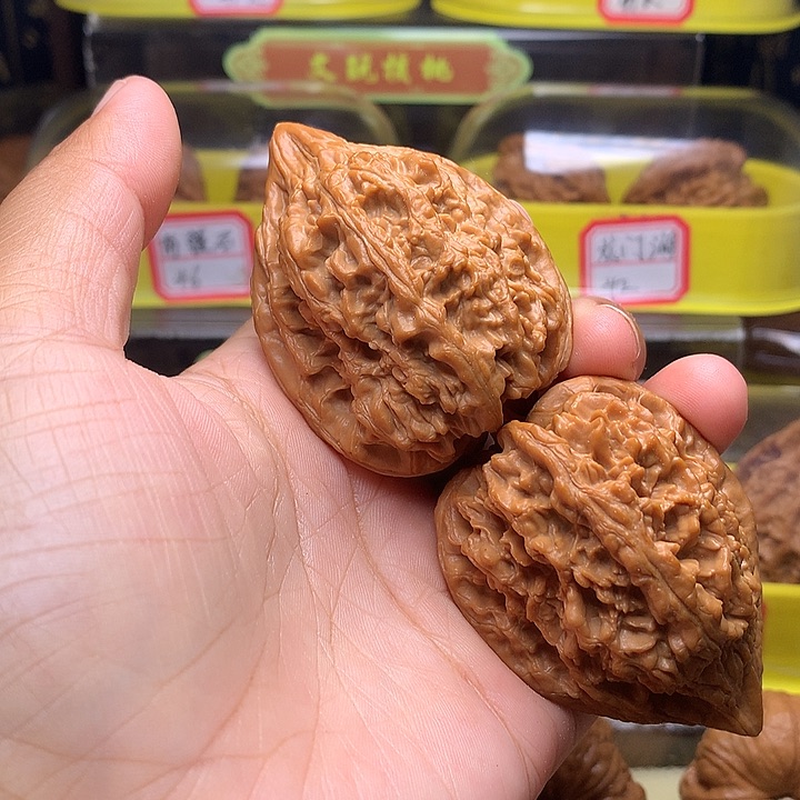 把件文玩核桃大古石