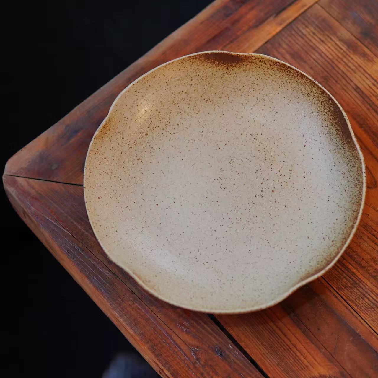 巧克力花边大碟 22.5cm*5cm P056 kk