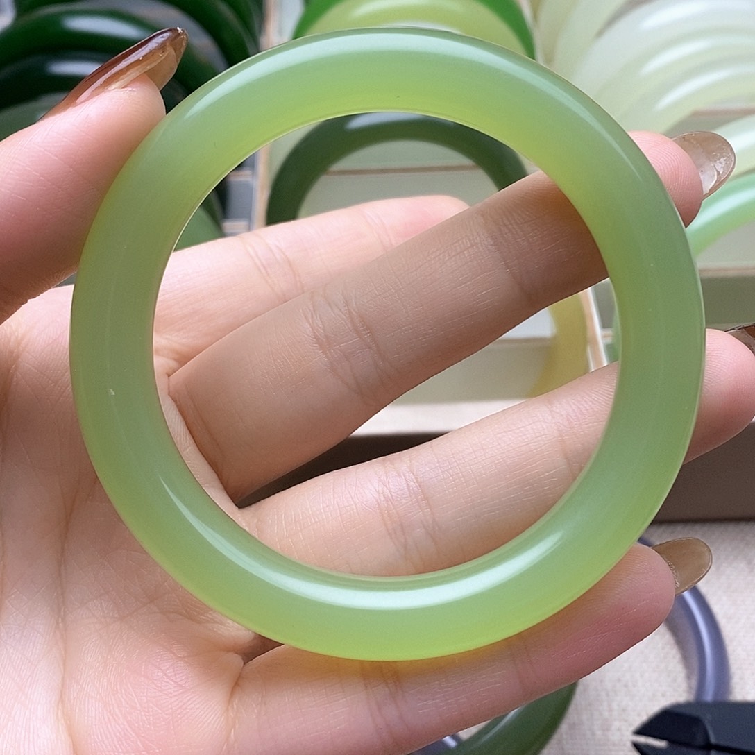 57圈口绿色圆条尺寸