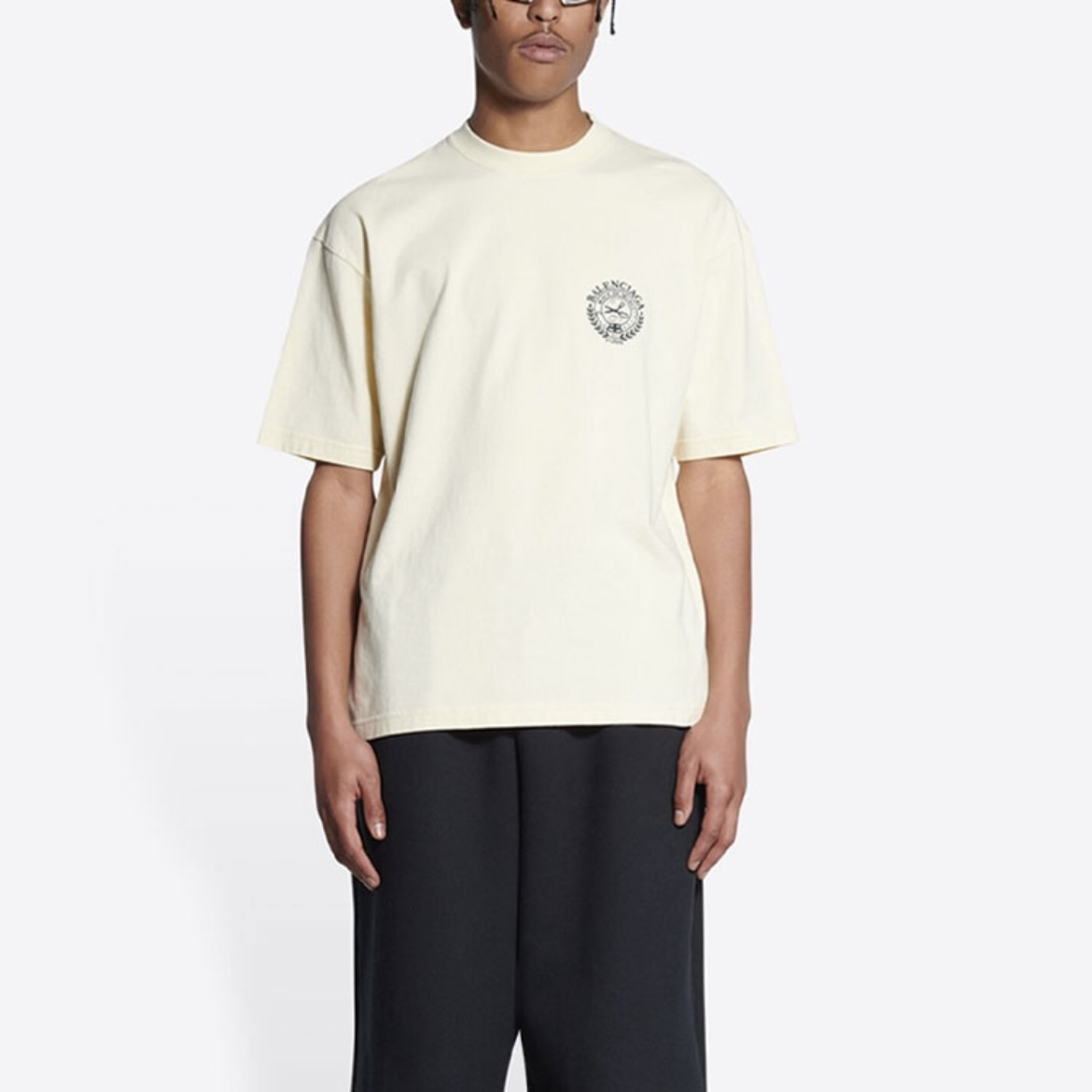 99新 Balenciaga/巴黎世家 6711/米黄色logo复古平纹XS码/99新T恤